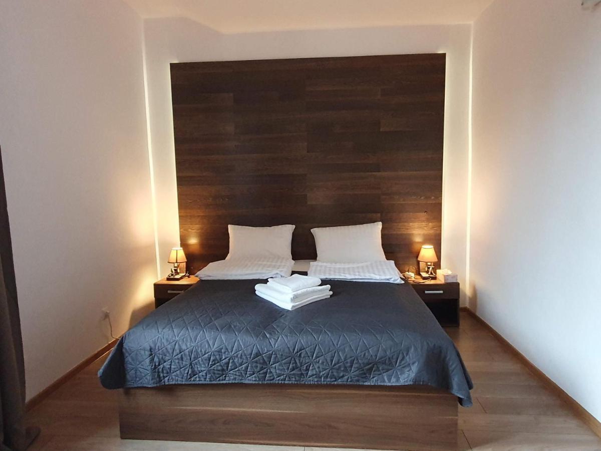 F-3 Krakow Rynek-Wawel O&P Apartfamily Exteriör bild